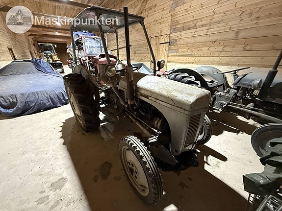 Massey Ferguson TED-20