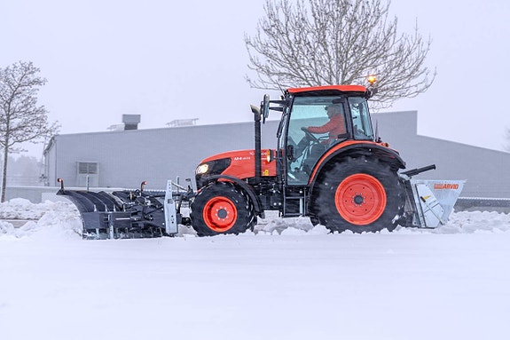 Kubota M4 75hk  "kampanj traktor” 3 of 5