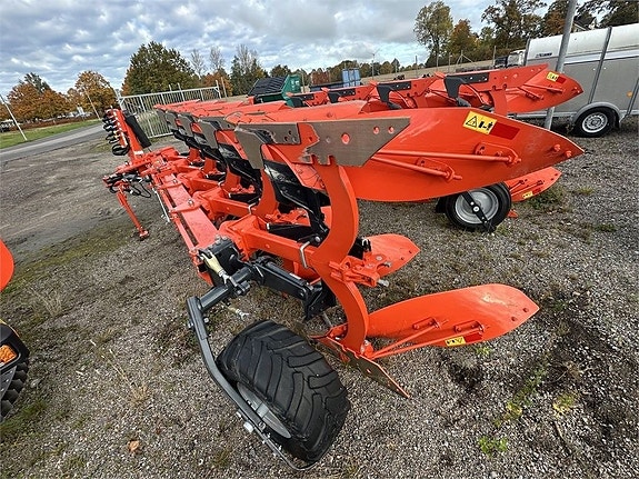Kubota RM 3005 V Demo 7 of 13