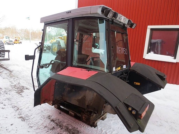 Massey Ferguson 8150 2 of 6