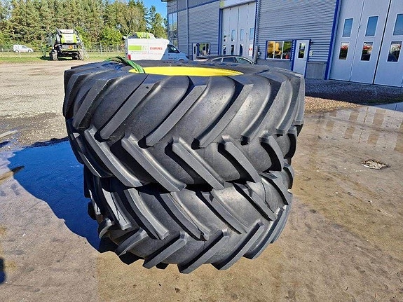 Michelin MegaXbib 710/75-R34 2 of 8