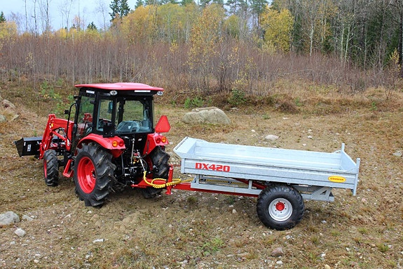 Traktor TYM 5025C 48 hk, Steg5, 4WD 9 of 11