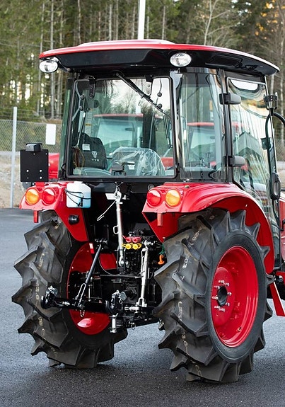 Traktor TYM 5025C 48 hk, Steg5, 4WD 4 of 11