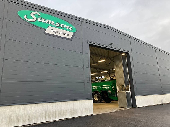 Inkommande maskiner hos Samson-Agrolize