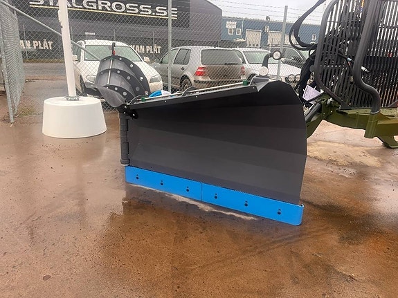 SE Equipment  Vikplog