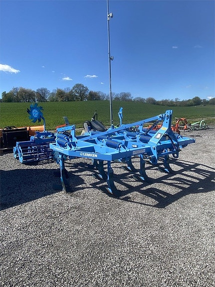 Lemken Karat 10/350