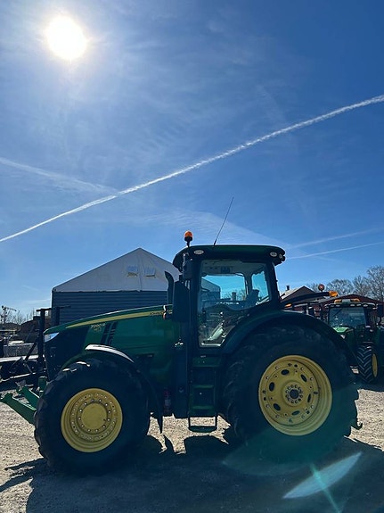John Deere 7290R 6 of 7