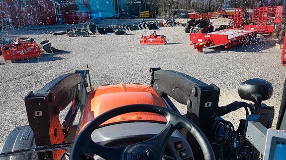Kubota M 6-142 7 of 7