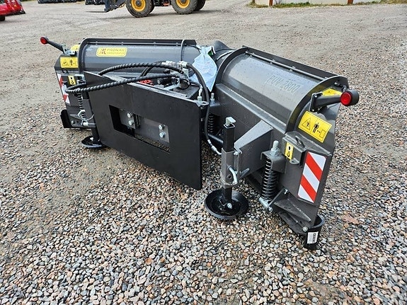 Pronar PUV 2800 2 of 4
