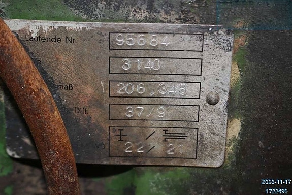 John Deere 3140 6 of 6