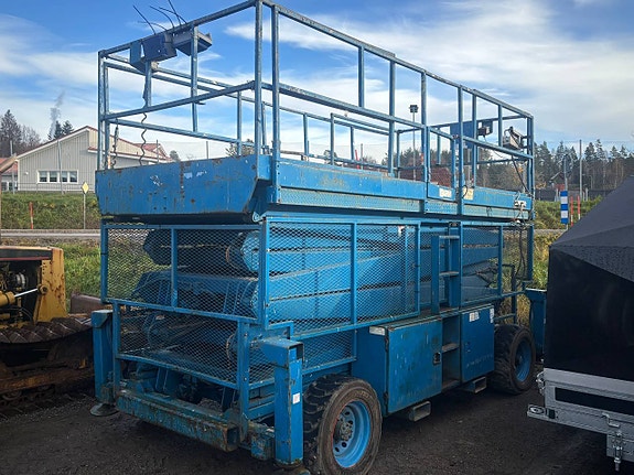 Saxlift 17 meter 4WD