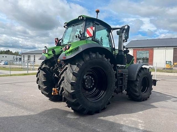 Deutz-Fahr AGROTRON 8280 TTV 4 of 10