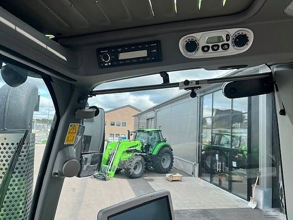 Deutz-Fahr AGROTRON 8280 TTV 9 of 10