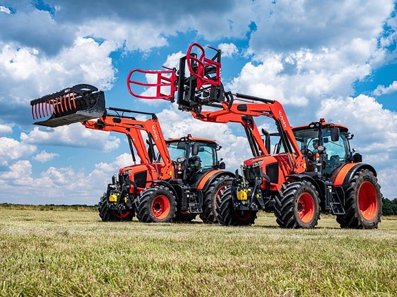 Kubota M5 4 of 6