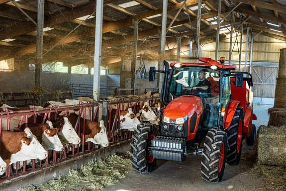 Kubota M5 5 of 6