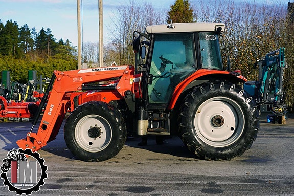 Massey Ferguson 5445