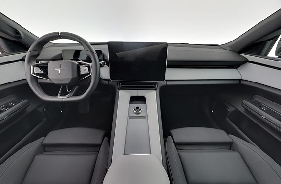 Polestar 4 7 of 16