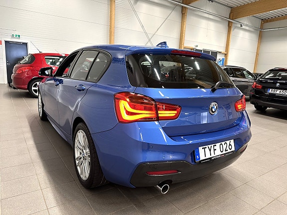 BMW 118i 8 of 14