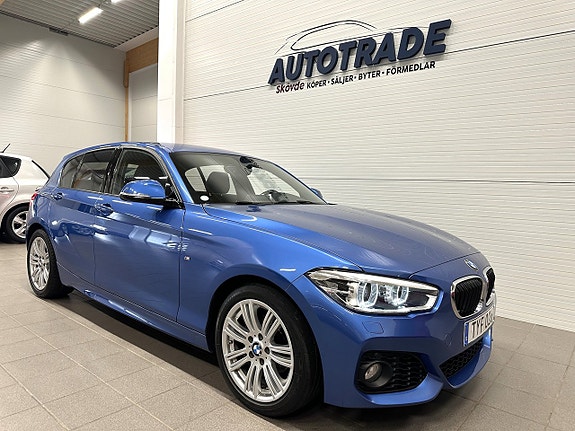 BMW 118i 4 of 5