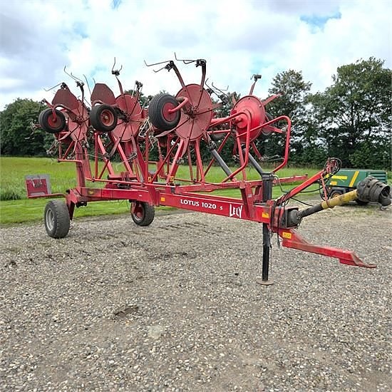 LELY Lotus 1020 s - Høspreder - Hay spreader