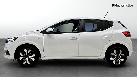 Dacia Sandero 2 of 5