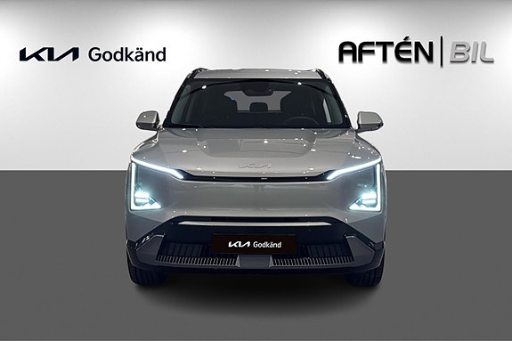 Kia EV5 3 of 24