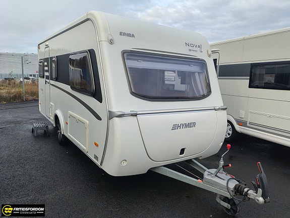 Eriba NOVA ENL 470, långbäddar