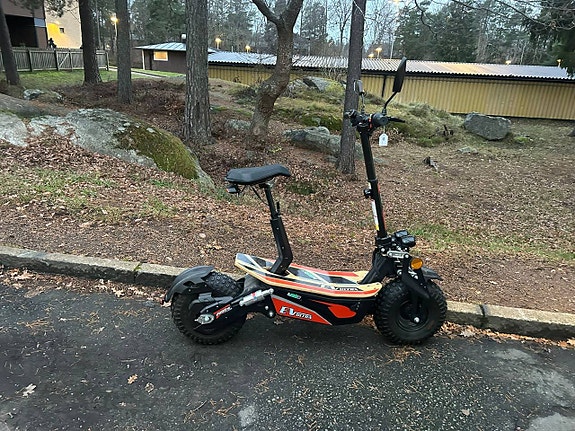 EV Ultra 2000 watt elscooter
