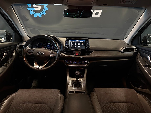 Hyundai i30 24 of 28