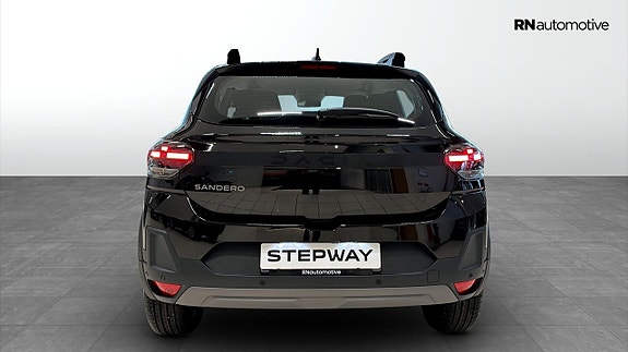 Dacia Sandero Stepway 4 of 5