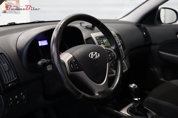Hyundai i30 9 of 21
