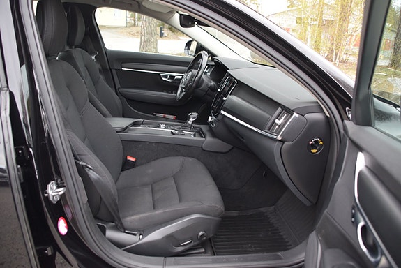 Volvo S90 9 of 22