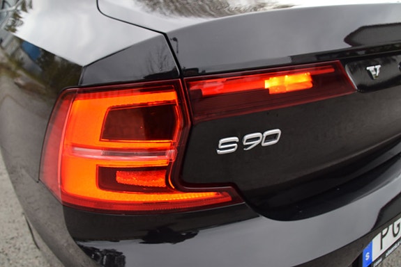 Volvo S90 21 of 22