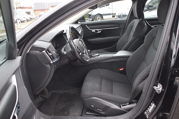 Volvo S90 8 of 22
