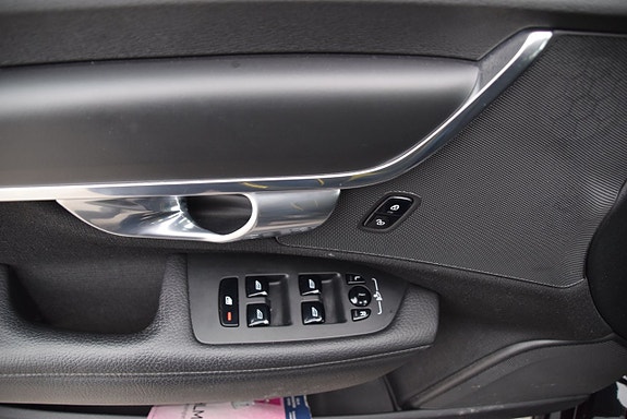 Volvo S90 19 of 22