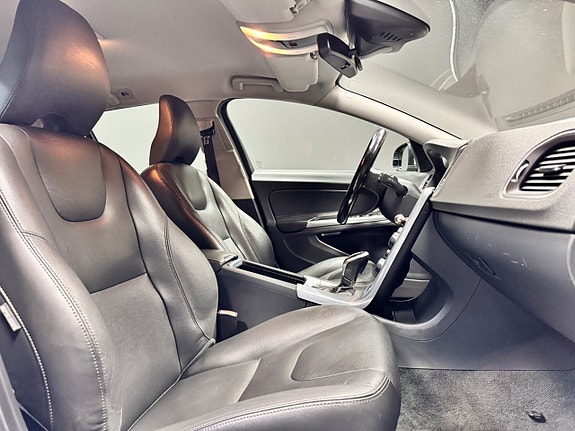 Volvo V60 10 of 10