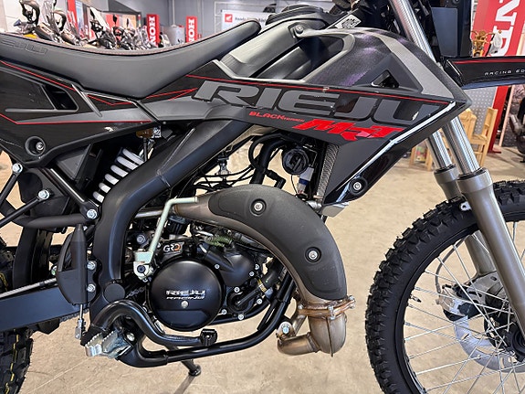 Rieju MRT 50 Enduro Black Edition 9 of 12