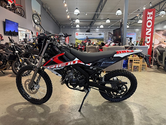 Rieju MRT 50 Enduro 5 of 12