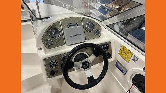 Bella 640 DC Mercruiser 4,3 MPI 6 of 9