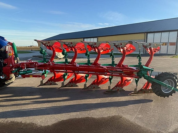 Kverneland 2300S Variomat 2 of 11