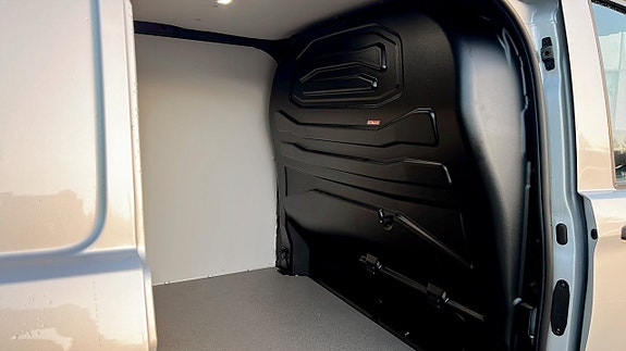 Volkswagen Transporter 13 of 14