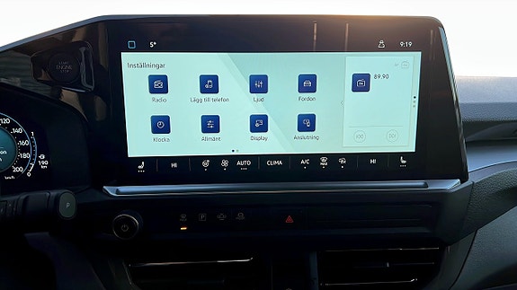 Volkswagen Transporter 9 of 14
