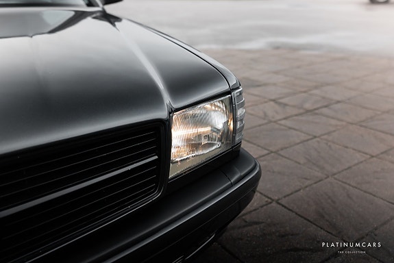 Mercedes-Benz 500 SEC 15 of 20