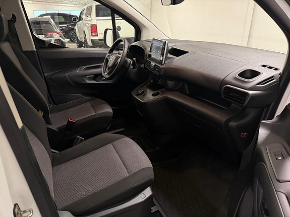 Opel Combo 8 of 11