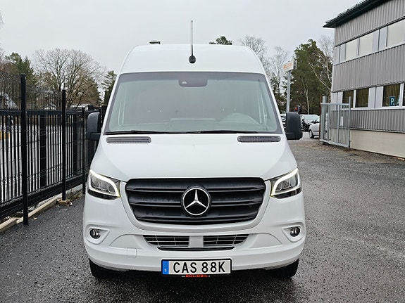 Mercedes-Benz Sprinter 317 2 of 15