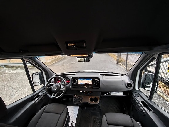 Mercedes-Benz Sprinter 317 7 of 15