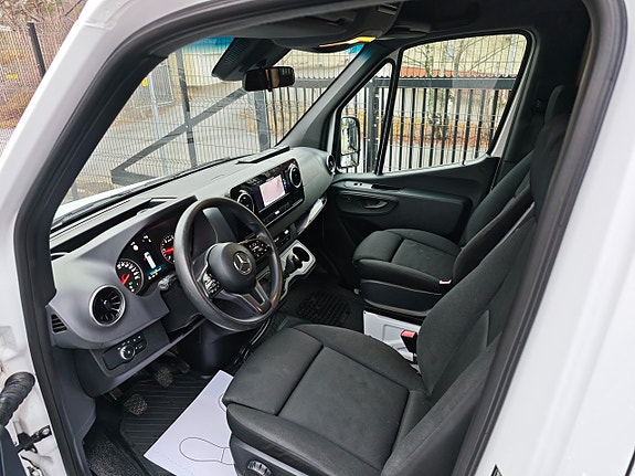 Mercedes-Benz Sprinter 317 6 of 15