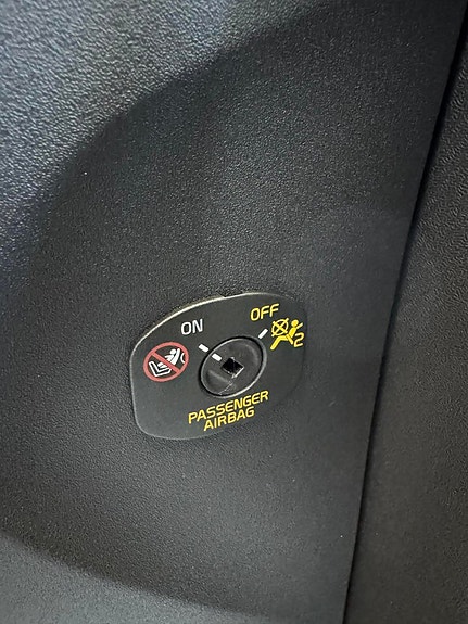 Volvo V40 21 of 22