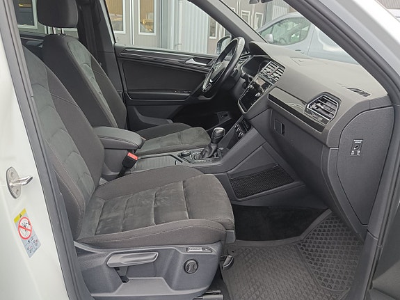 Volkswagen Tiguan Allspace 14 of 24