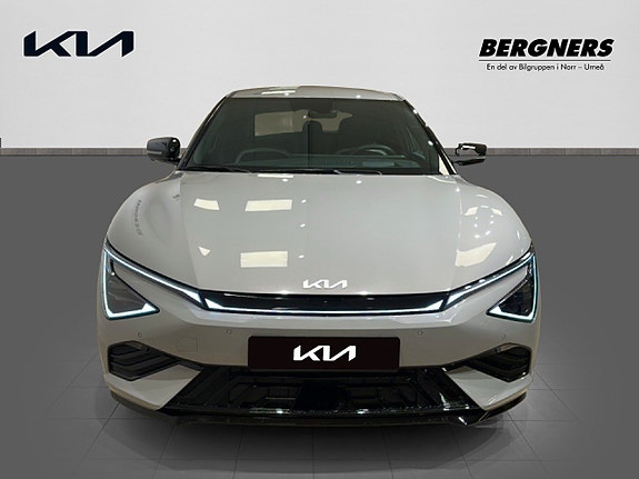 Kia EV6 2 of 5